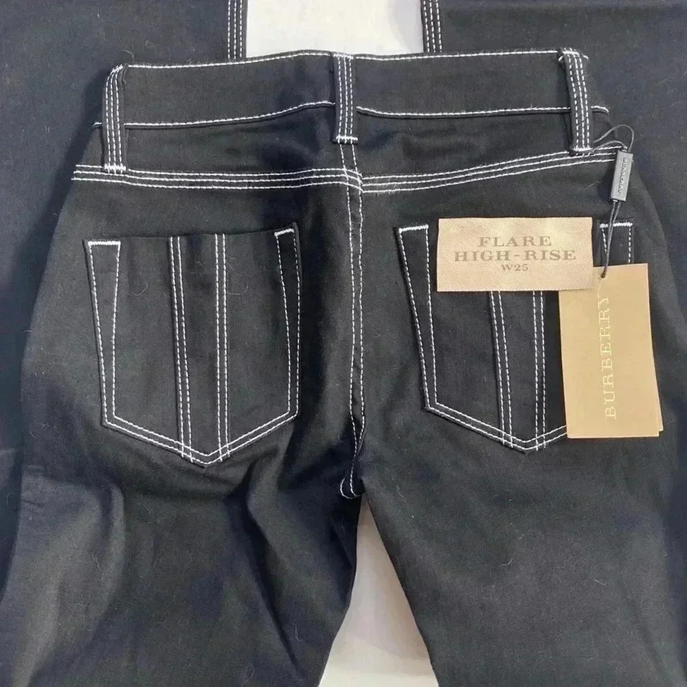 Burberry Brit NWT Black with White Stitching
Denim Flare Leg Jeans Size 25 - Picture 11 of 15